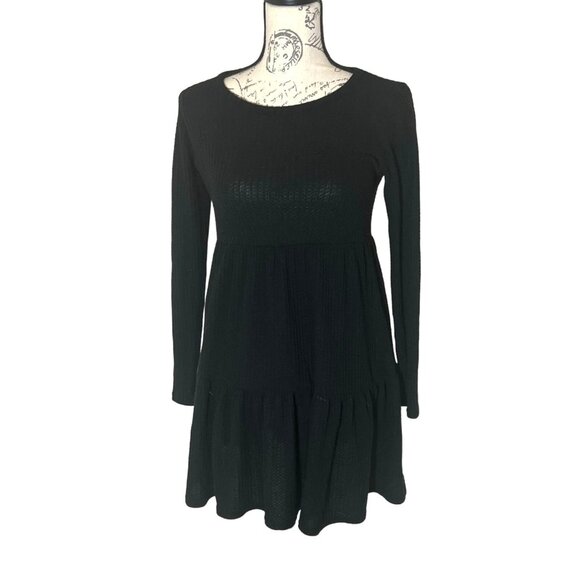 American Eagle Outfitters Dresses & Skirts - American Eagle Waffle Knit Mini Black Dress Tiered Long Sleeve Casual XS